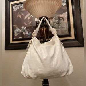 Bag please check all picture of condition
